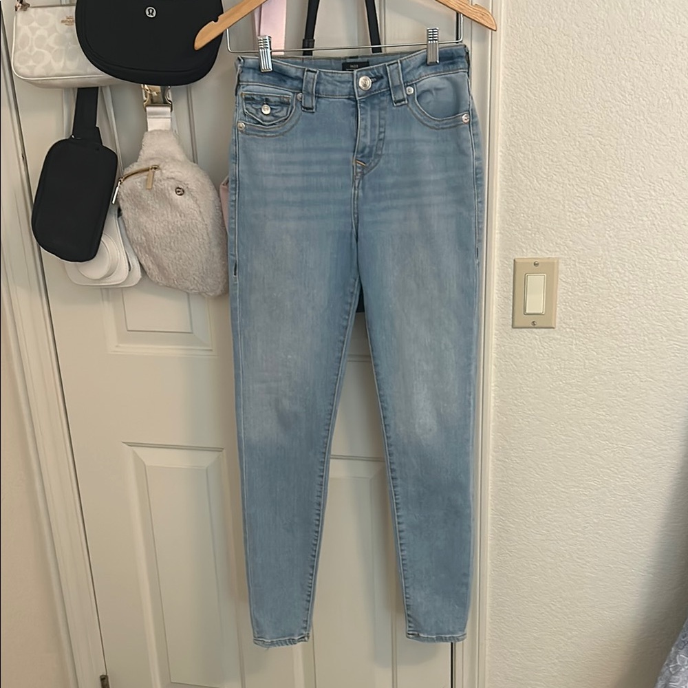 True religion like wash skinny jeans